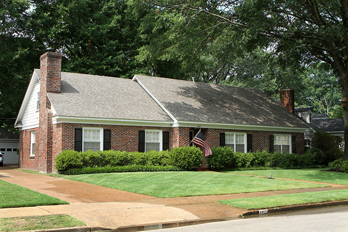 Exterior Vinyl Shutters Styles and Benefits